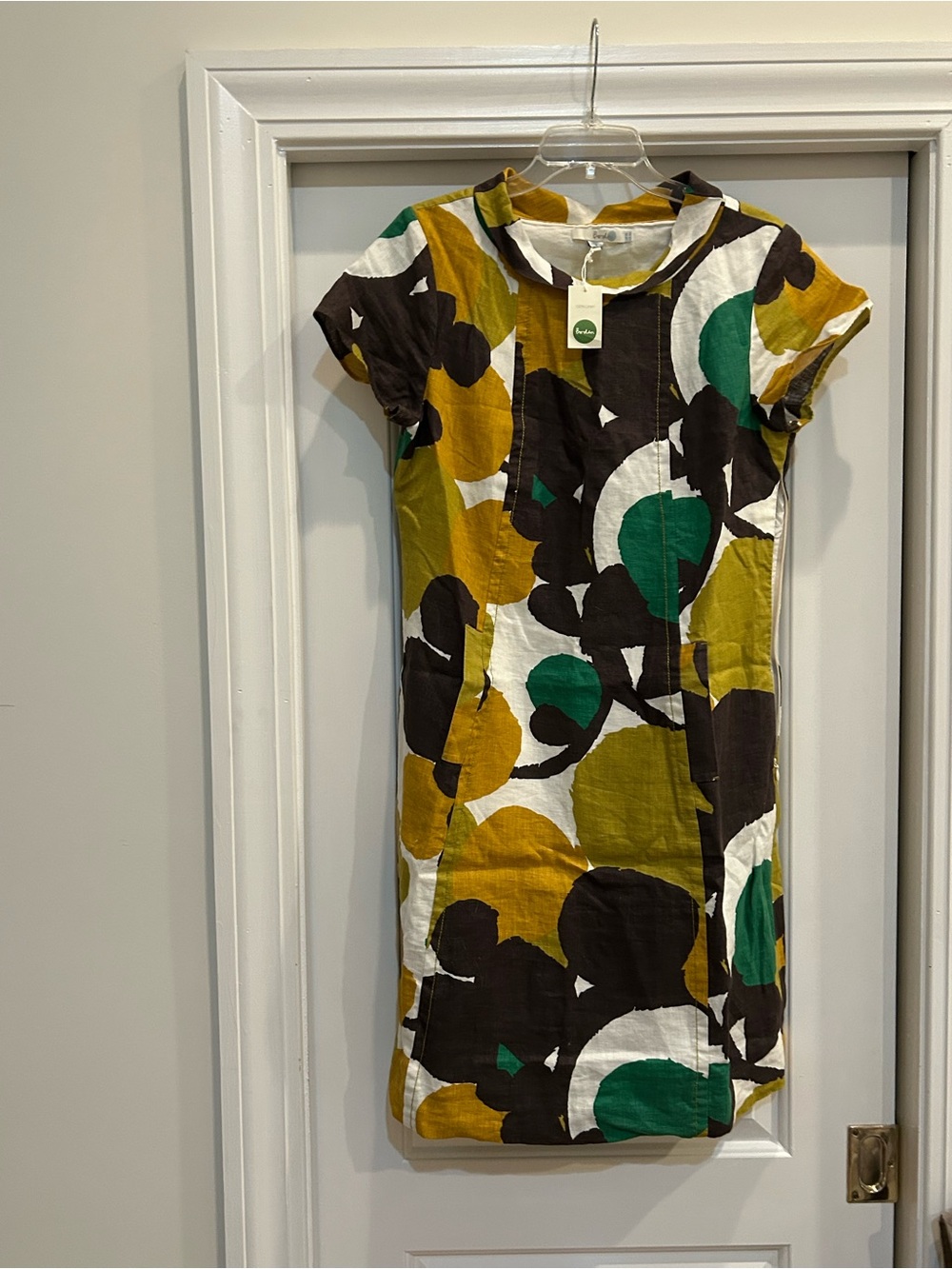 Boden Short Sleeve Shift Dress in Mustard, Green & Black